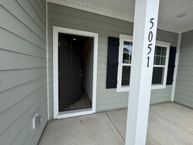 5051 Blackberry Ln, Ravenel, SC 29470