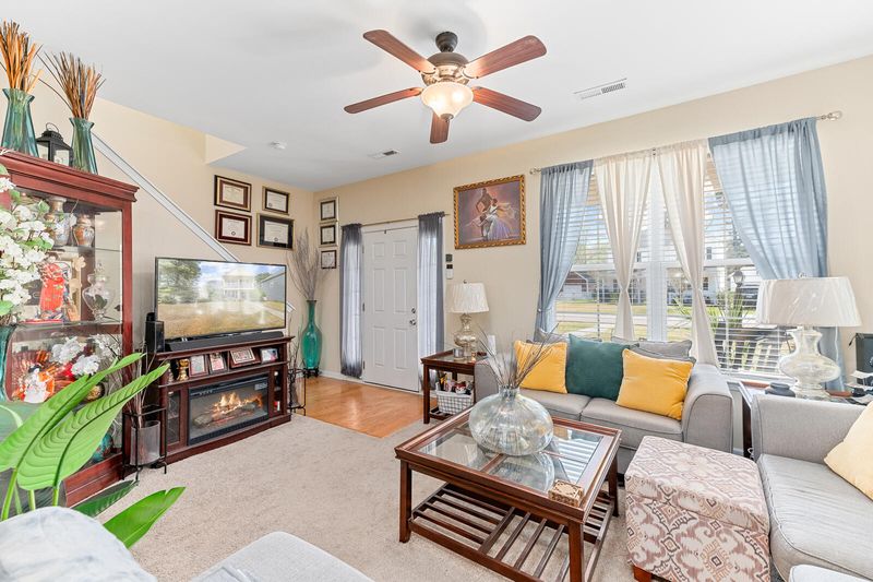8924 Planters Row Ln, Summerville, SC 29485