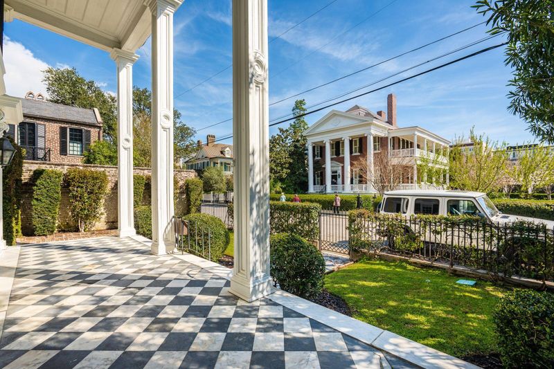 14 Lamboll St, Charleston, SC 29401