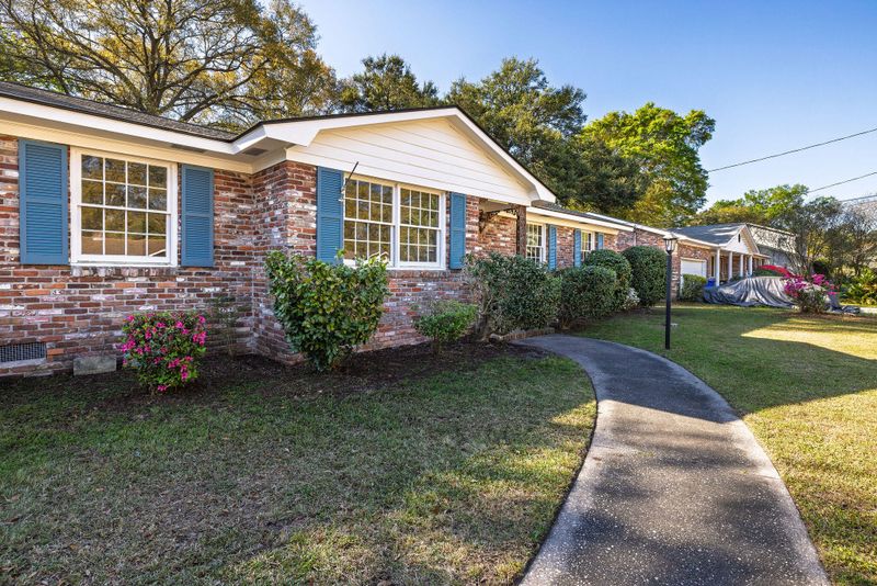 1317 Coleridge St, Charleston, SC 29407