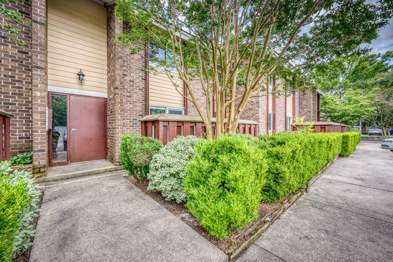 753 Ashdale #3-A, Charleston, SC 29407