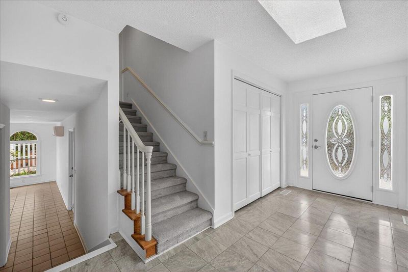 1568 Oak Island Dr, Charleston, SC 29412