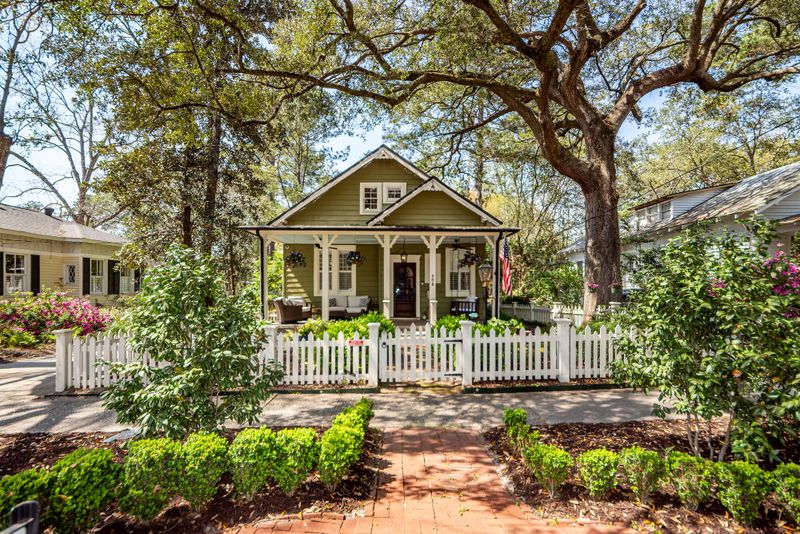 308 S Main St, Summerville, SC 29483