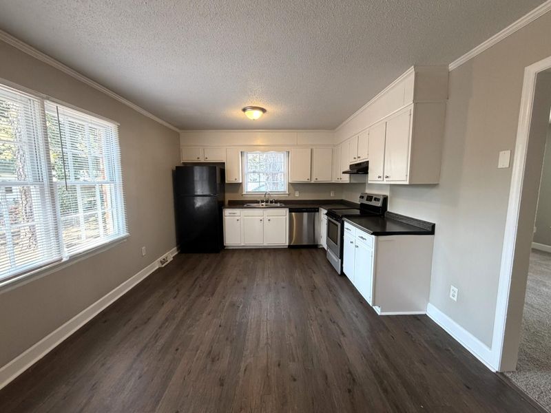 7635 Hillandale Rd, North Charleston, SC 29420