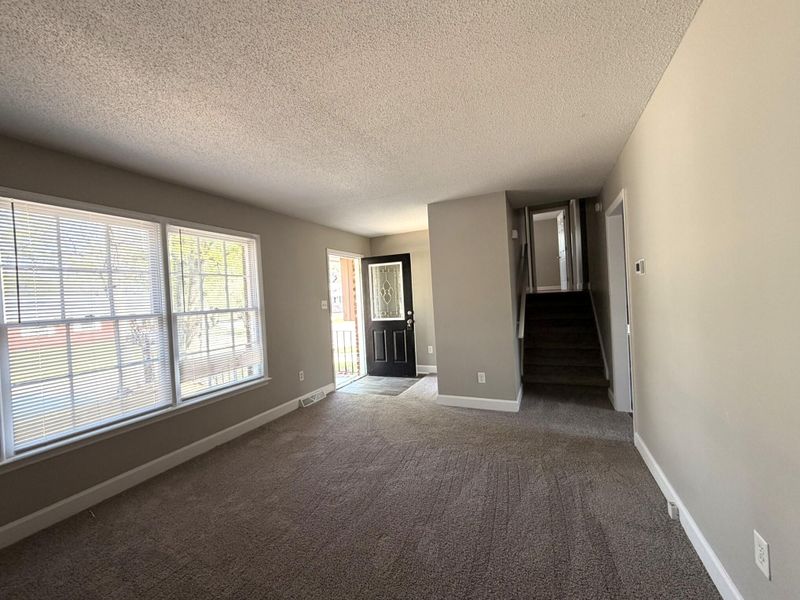 7635 Hillandale Rd, North Charleston, SC 29420