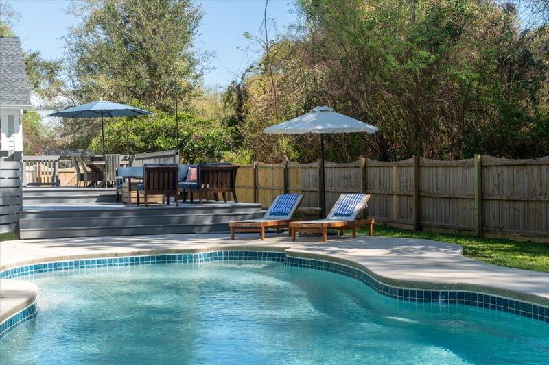 1447 Rose Park Dr, Charleston, SC 29412