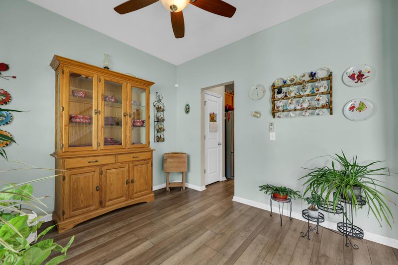 542 Brick Barn Ln, Goose Creek, SC 29445