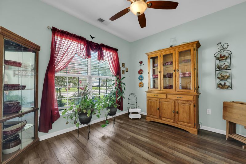 542 Brick Barn Ln, Goose Creek, SC 29445