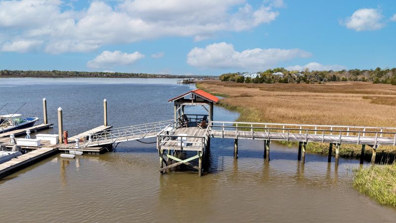 4254 Faber Place Dr #3202, North Charleston, SC 29405