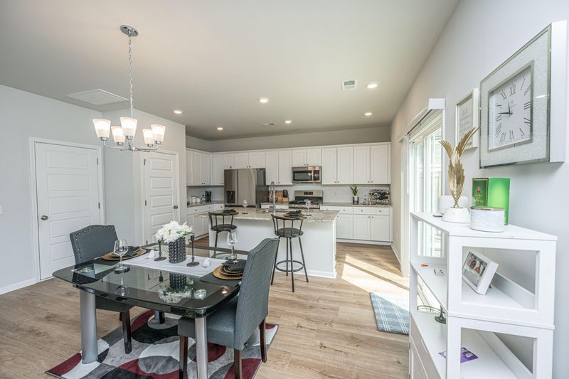2114 Longhorn Ln, Summerville, SC 29485