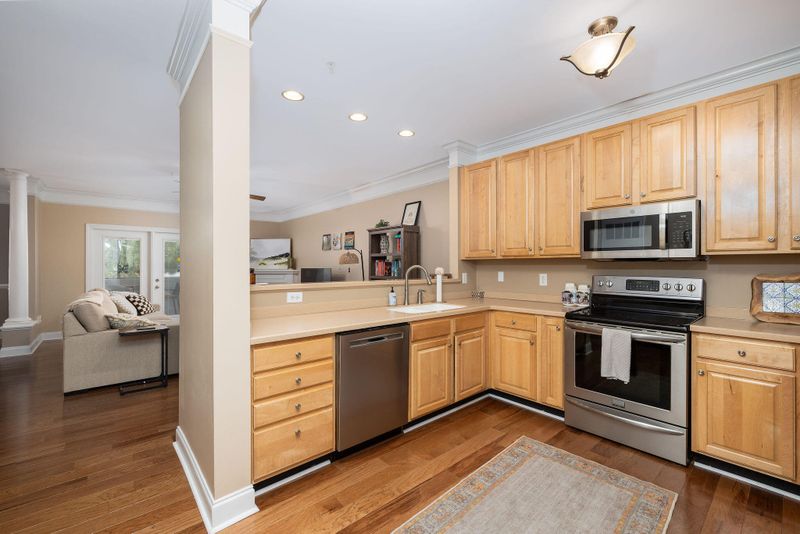 1025 Riverland Woods Pl #914, Charleston, SC 29412