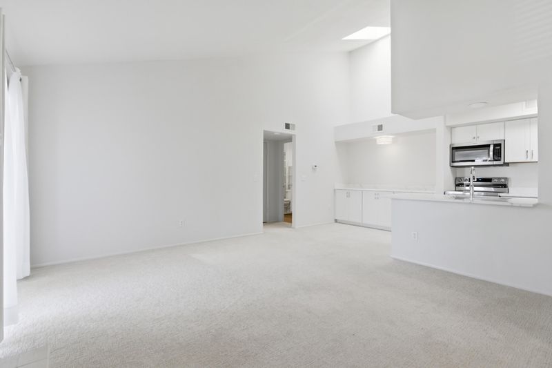 1481 Center St #Apt 603, Mount Pleasant, SC 29464