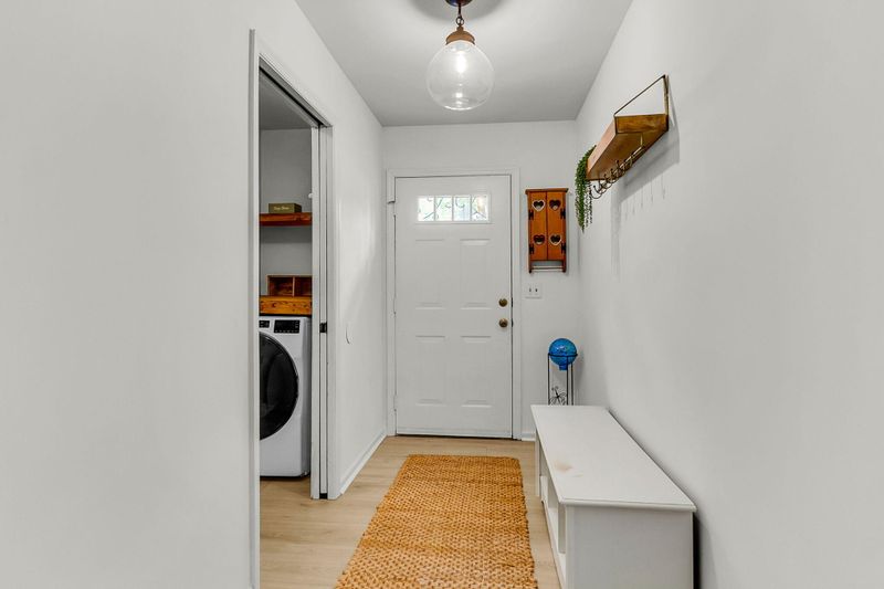 2445 Castlereagh Rd, Charleston, SC 29414