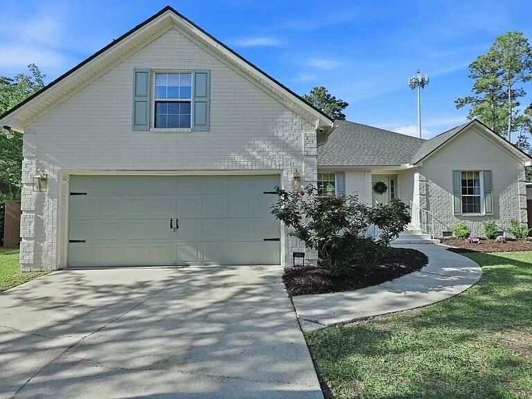 306 Hook Ln, Mount Pleasant, SC 29464