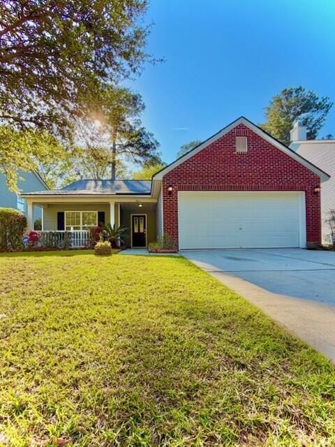 205 Breckingridge Dr, Ladson, SC 29456