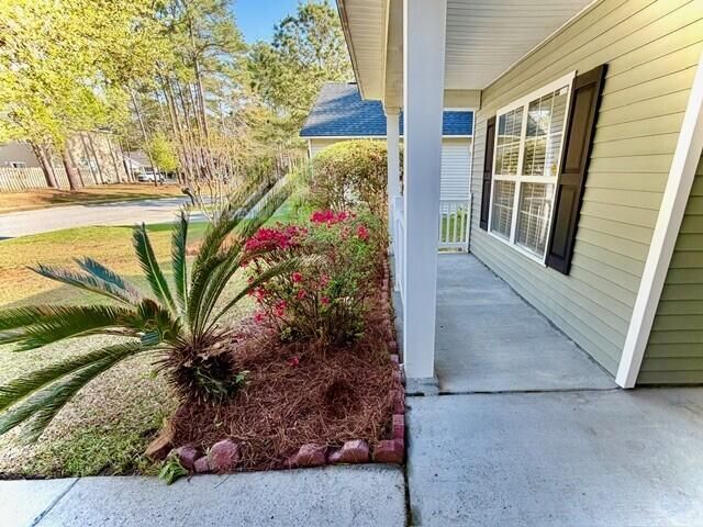 205 Breckingridge Dr, Ladson, SC 29456
