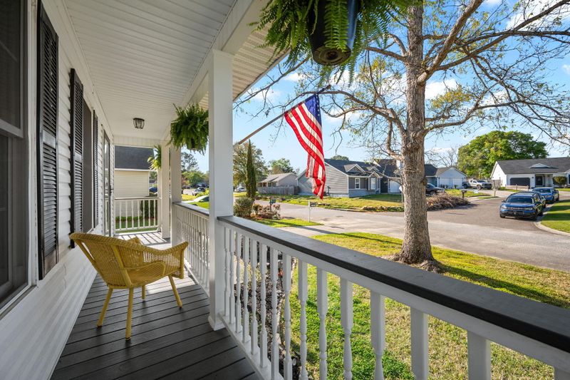 216 Persimmon Cir, Goose Creek, SC 29445
