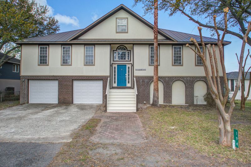 194 Waterfront Dr, Moncks Corner, SC 29461