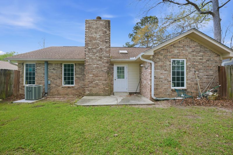 522 Temple Rd, Ladson, SC 29456