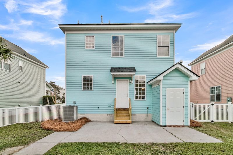 204 Hydrangea St, Summerville, SC 29483