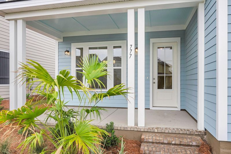 777 Blueway Ave, Summerville, SC 29486