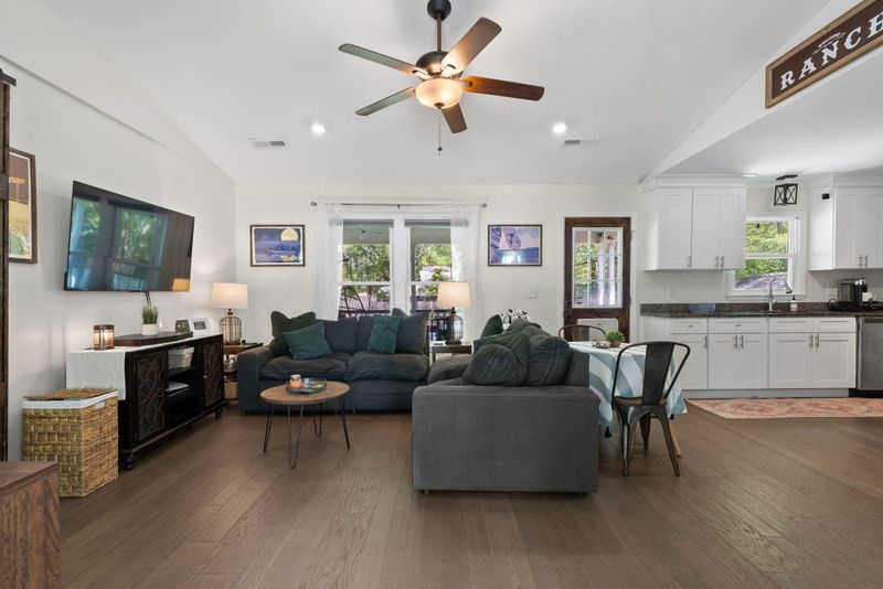 119 Red Cedar Dr, Goose Creek, SC 29445