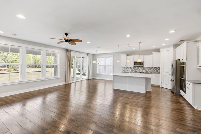 548 Four Seasons Blvd, Summerville, SC 29486