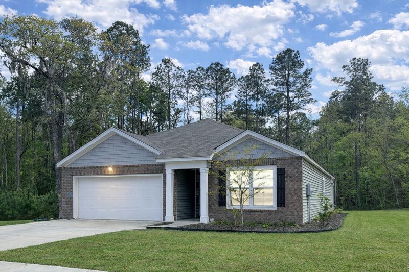 529 Shady Maple St, Moncks Corner, SC 29461