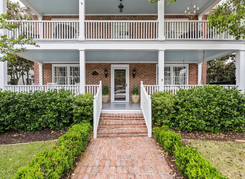 4 Rutledge Blvd #A, Charleston, SC 29401