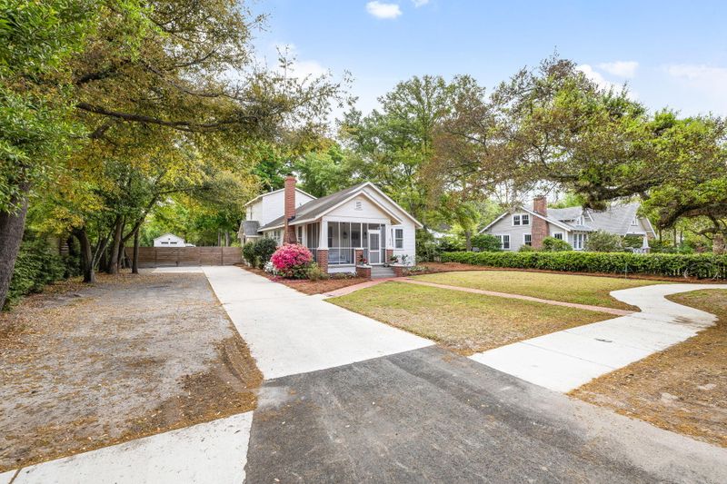 216 Woodland Shores Rd, Charleston, SC 29412