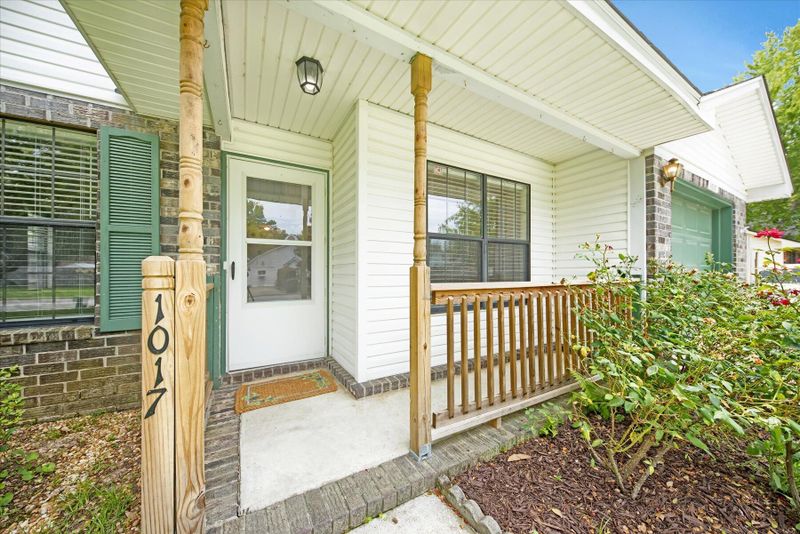 1017 Tj Ln, Summerville, SC 29486