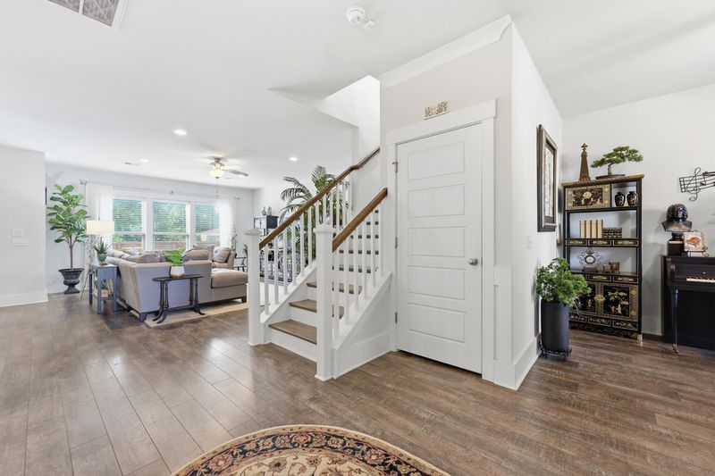 1146 Bright Ct, Charleston, SC 29412