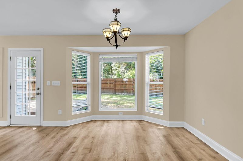 2407 Castlereagh Rd, Charleston, SC 29414