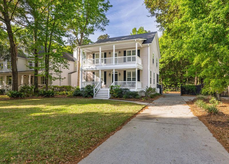 1116 Sea Island Crossing Ln, Mount Pleasant, SC 29464