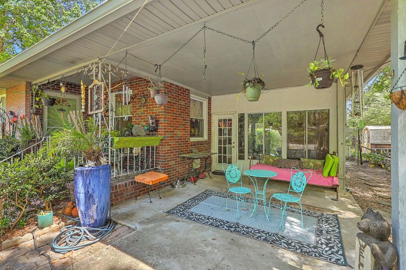2762 Mawood Ave, North Charleston, SC 29406