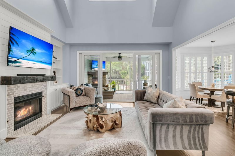 239 Fairchild St, Charleston, SC 29492