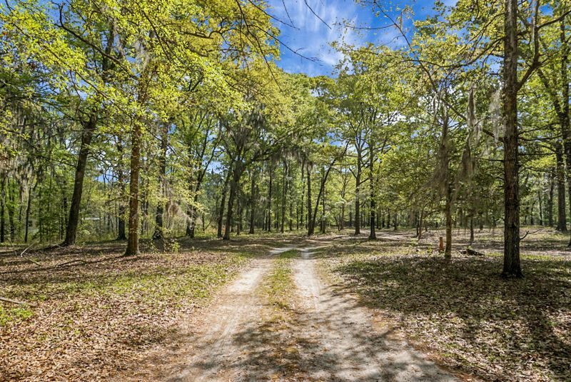200 Belmont Dr, Walterboro, SC 29488