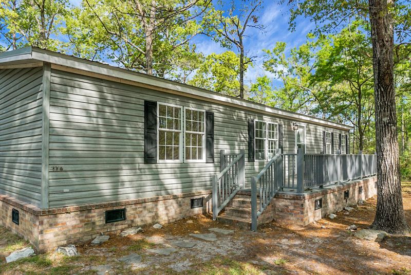 200 Belmont Dr, Walterboro, SC 29488