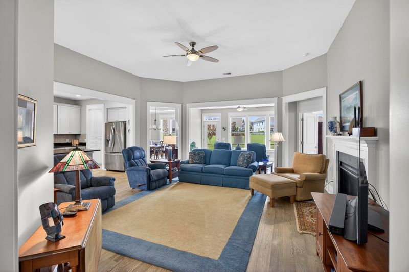 364 Weston Hall Dr, Summerville, SC 29483