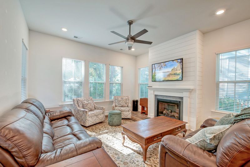 1507 Layback Al, Charleston, SC 29412