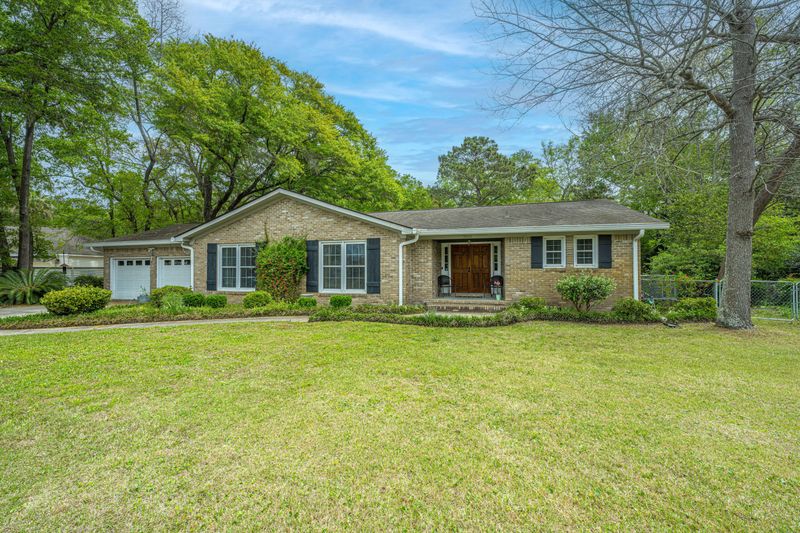 1059 S Shem Dr, Mount Pleasant, SC 29464