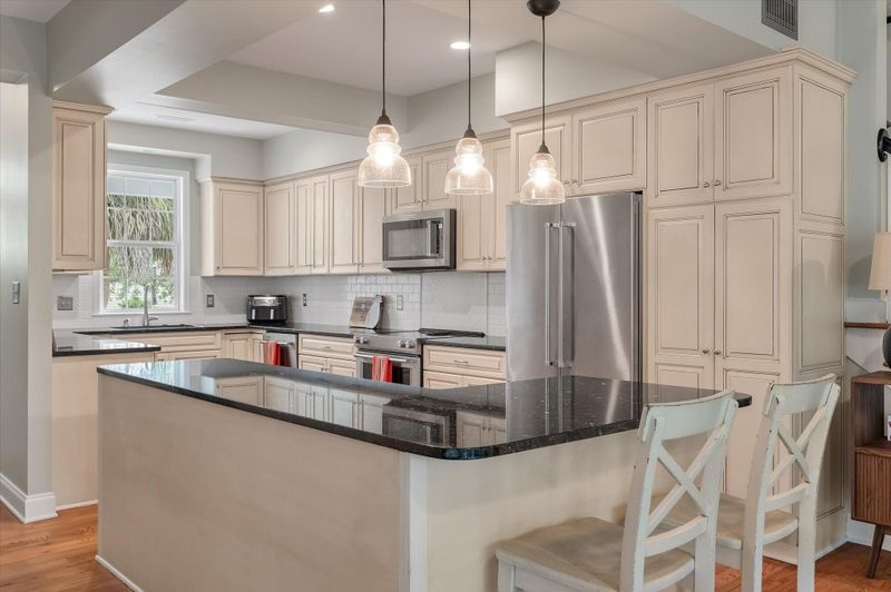 1338 Ellison Rn, Charleston, SC 29412