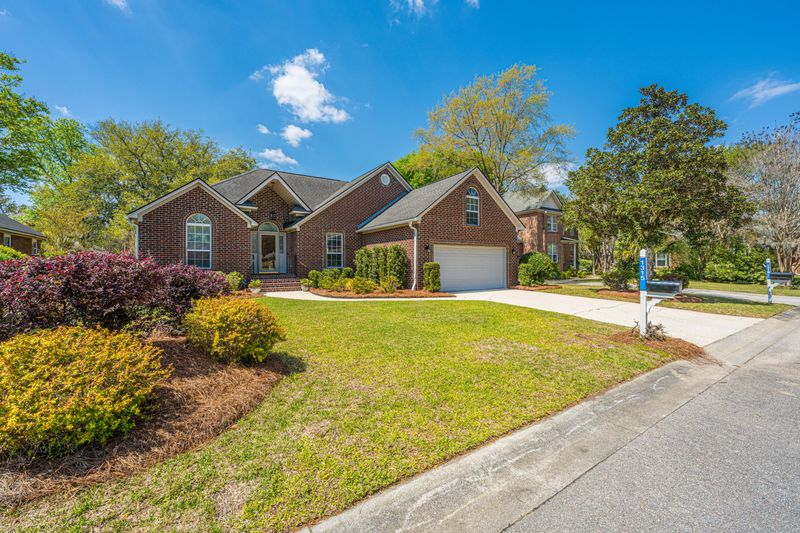 1315 Deep Water Dr, Mount Pleasant, SC 29464