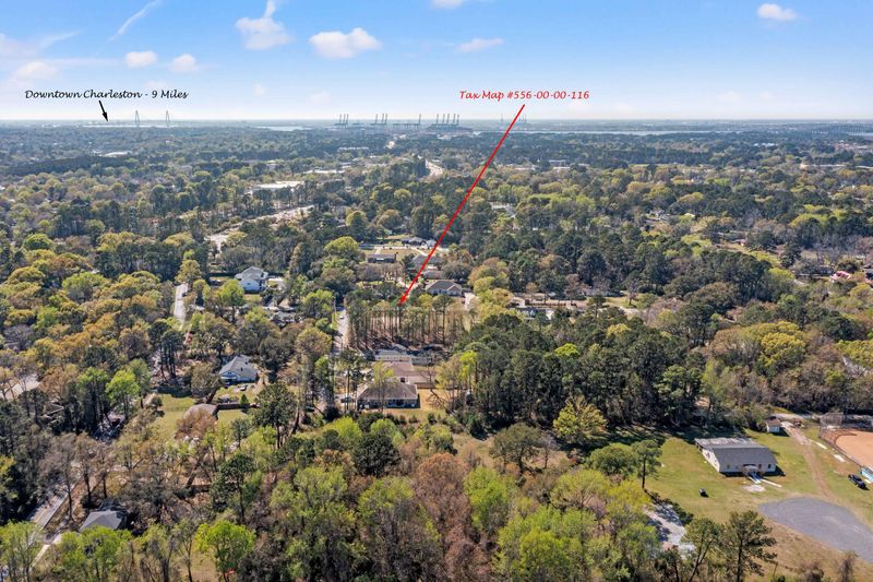 512 Coaxum Rd, Mount Pleasant, SC 29464