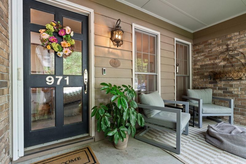 971 Foxcroft Rd, Charleston, SC 29412