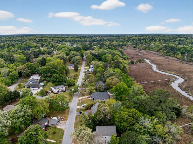 2042 Marshland Dr, Charleston, SC 29414