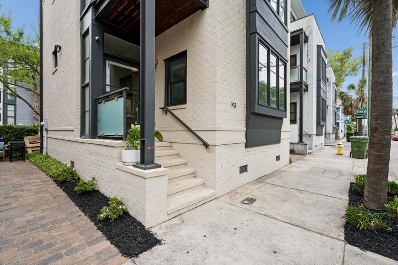 193 Saint Philip St, Charleston, SC 29403