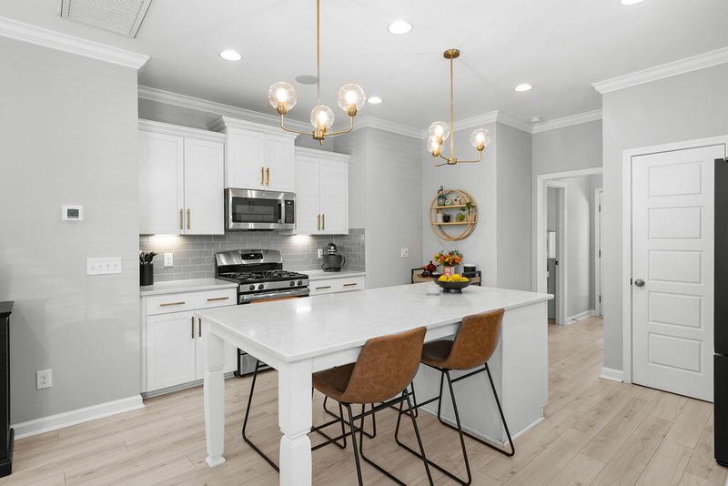 1697 Emmets Rd, Johns Island, SC 29455