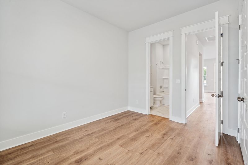 299 Denham St, Summerville, SC 29486