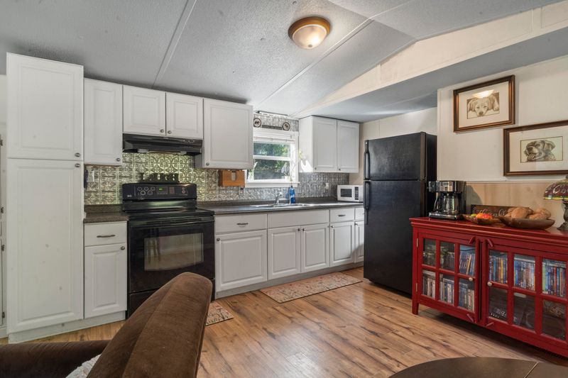 5007 Anavesta Park Ct, Hollywood, SC 29449